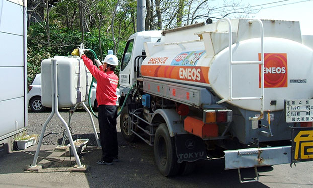 ガソリンスタンドの写真